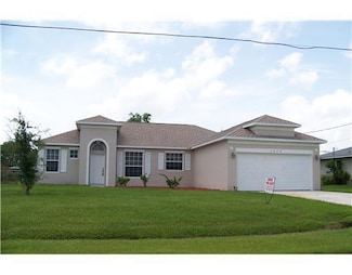2474 SE Perugia St, Port Saint Lucie, FL 34952