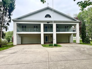 103 Lukesport Dr, Quincy, MI 49082