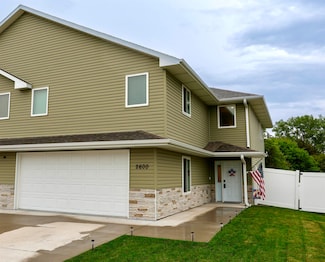 2600 Market Ln, Hastings, NE 68901