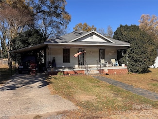 307 Caldwell St, Kannapolis, NC 28083