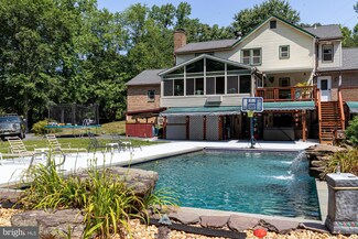 3121 Hunting Creek Rd, Huntingtown, MD 20639