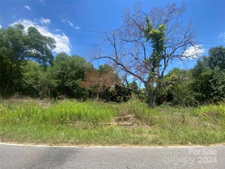 957 10th St Unit 6, Lancaster, SC 29720