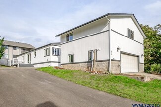 865 Vista Ave SE, Salem, OR 97302