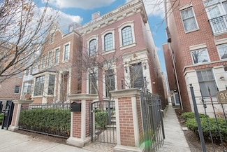 3926 N Greenview Ave, Chicago, IL 60613