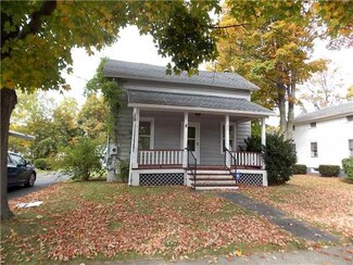 24 Bigelow Ave, Dundee, NY 14837