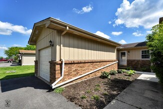 1124 E Arnold St, Sandwich, IL 60548