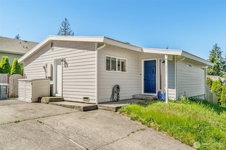 5721 213th St SW, Mountlake Terrace, WA 98043