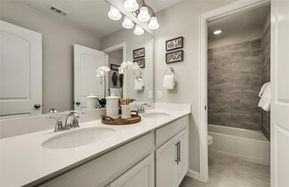 831 Garner Dr, Rockwall, TX 75087