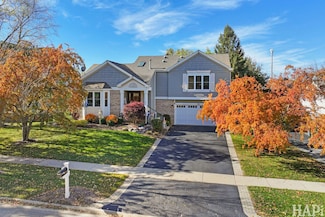 775 White Pine Cir, Lake In the Hills, IL 60156