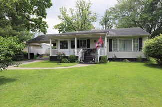 1052 E Rowland St, Flint, MI 48507
