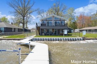 3179 Sandy Beach St, Wayland, MI 49348