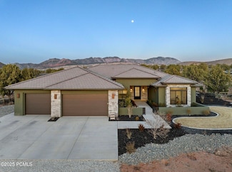 178 Peregrine Cir, Dammeron Valley, UT 84783