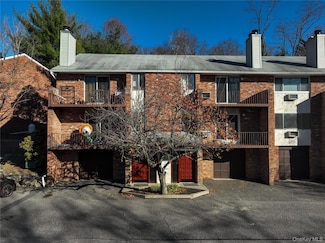 303 Old Mill Rd, Southfields, NY 10975