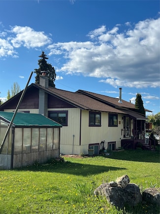 1108 9th St E, Polson, MT 59860