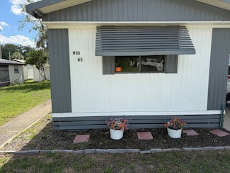 910 Debbie St Unit 65, Wildwood, FL 34785