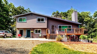 N2493 Kunz Rd, Fort Atkinson, WI 53538