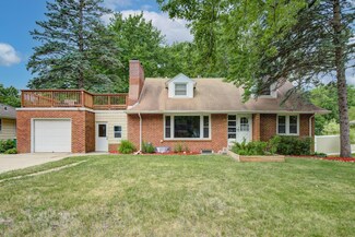 3829 Hampshire Ave N, Minneapolis, MN 55427