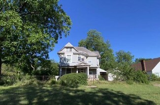 820 E St NW, Ardmore, OK 73401