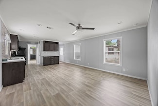 231 La Reja Cir, Arlington, TX 76006