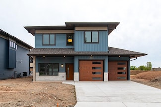 365 N Wilson St, Kimberly, WI 54136