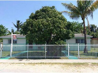 1042 NW 108th St, Miami, FL 33168