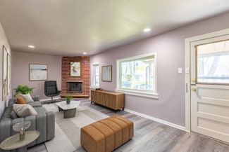 521 S 65th St, Milwaukee, WI 53214