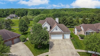 3226 Maryann Ln, Dyer, IN 46311