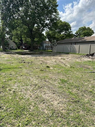 400 Napolean, Saint Jacob, IL 62281