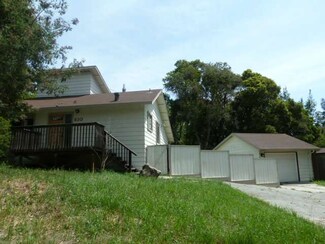 830 N Plymouth St, Santa Cruz, CA 95060