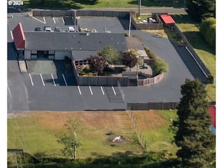 49045 Highway 101, Bandon, OR 97411