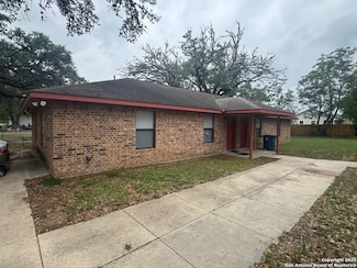 823&827 Dallas, Pleasanton, TX 78064