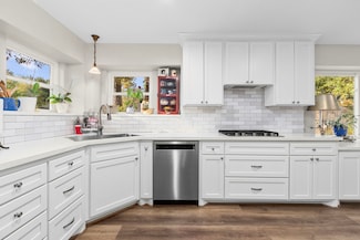 15610 Ten Oaks Dr, Tomball, TX 77377