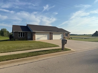 114 E Samz Rd, Mishicot, WI 54228