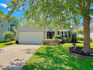 5410 Woodbreeze Dr, North Charleston, SC 29420