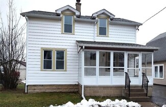 17 Woodward Ave, Angola, NY 14006