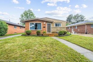 18659 Flamingo Blvd, Livonia, MI 48152