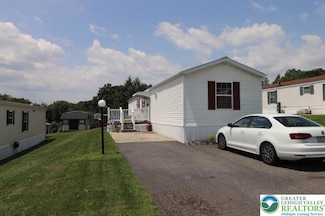 20 Hillside Place, Kunkletown, PA 18058