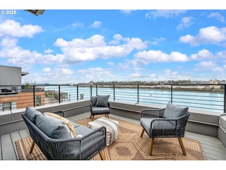 1660 NW Riverscape St Unit 1660, Portland, OR 97209