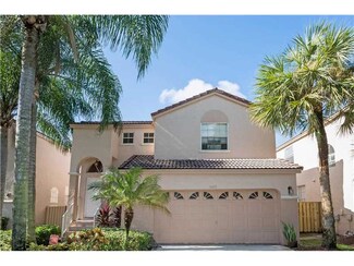 10670 NW 12th Ct, Plantation, FL 33322