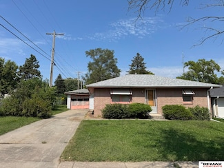 5930 Colby St, Lincoln, NE 68505