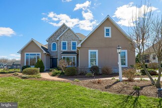 48 Ridgefield Dr, Lancaster, PA 17602