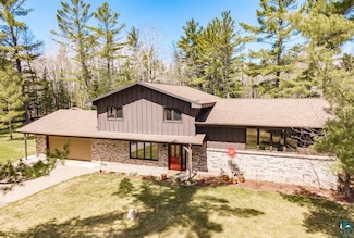 1351 Press Camp Rd, Two Harbors, MN 55616