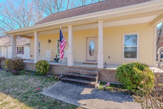 607 County Road 414, Killen, AL 35645