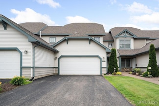 1229 Lakeshore Park Place Unit 47, Marquette, MI 49855