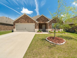710 Range Dr, Princeton, TX 75407