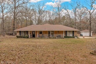 7652 Millwood Dr, Shreveport, LA 71107