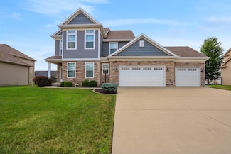 1505 English Oak Dr, Champaign, IL 61822