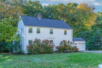 33 Jackson Rd, Wellesley Hills, MA 02481