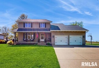 100 S 27th Ave, Eldridge, IA 52748