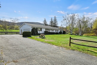 75 East Rd, Adams, MA 01220